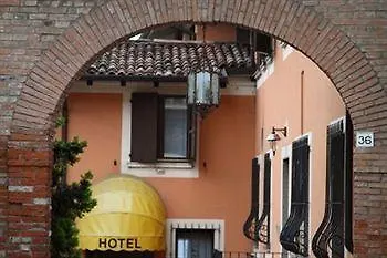 Hotel Antica Fonte Brescia 3*,  Italie